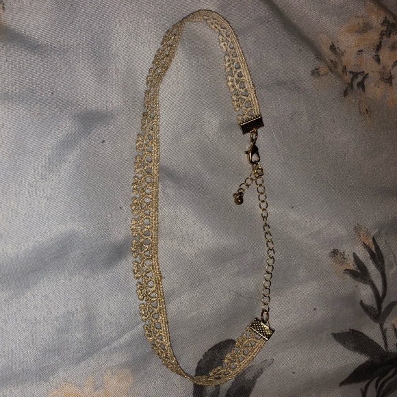 Gold Ribbon Choker! - Picture 2 of 2